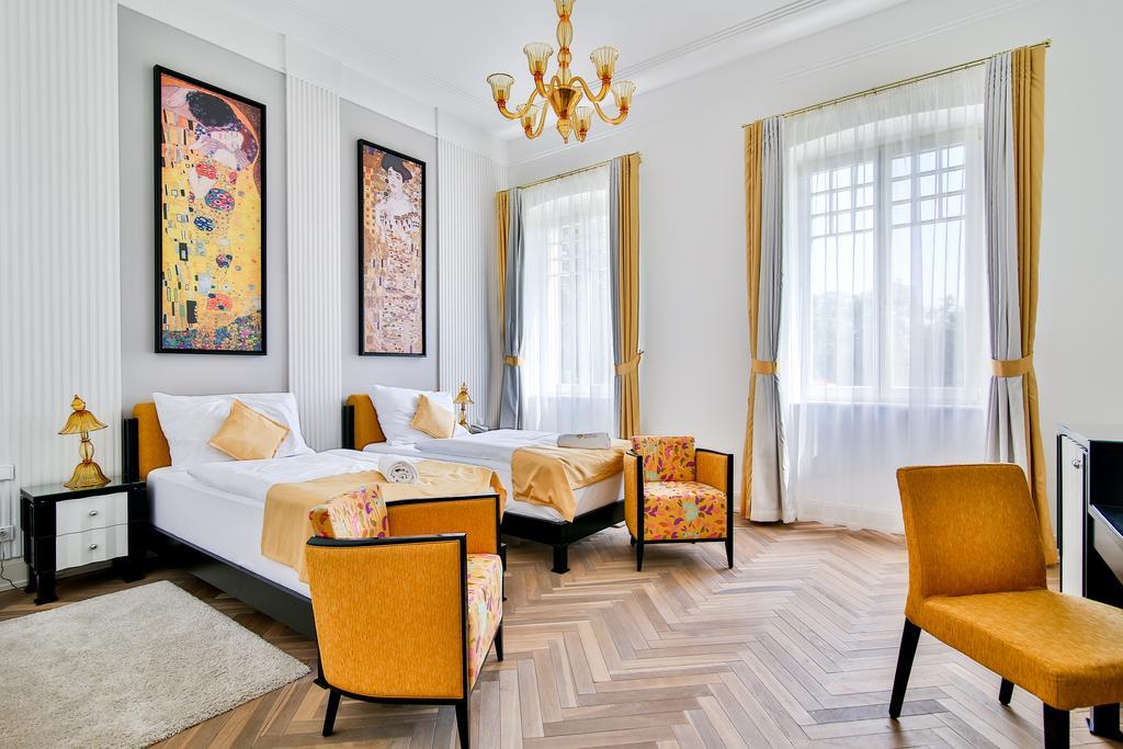 Art Hotel Kastiel Tomášov Esterno foto